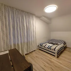 Furhouse , Wrocław Polska